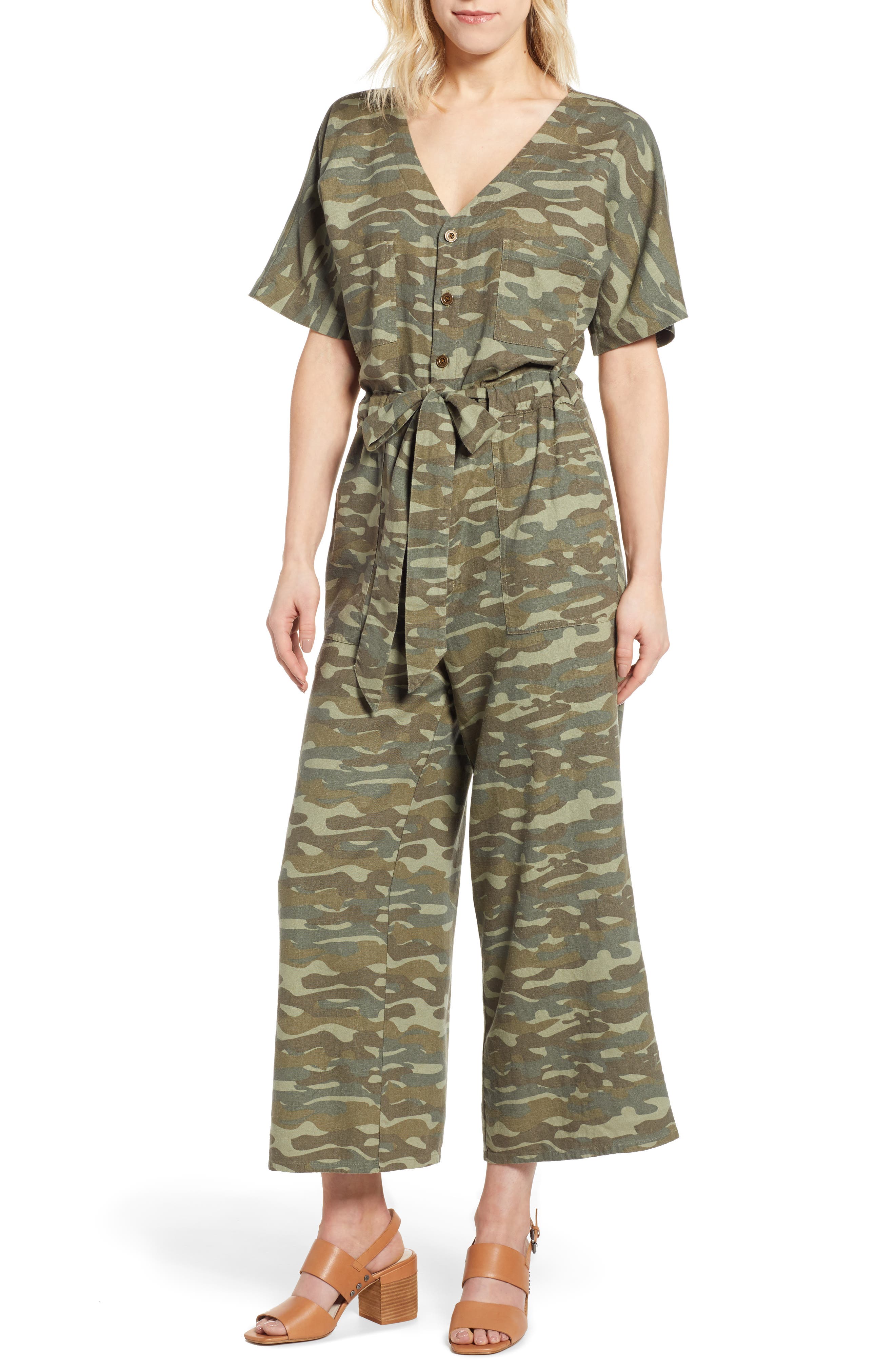Petite Caslon Linen Blend Jumpsuit, Green