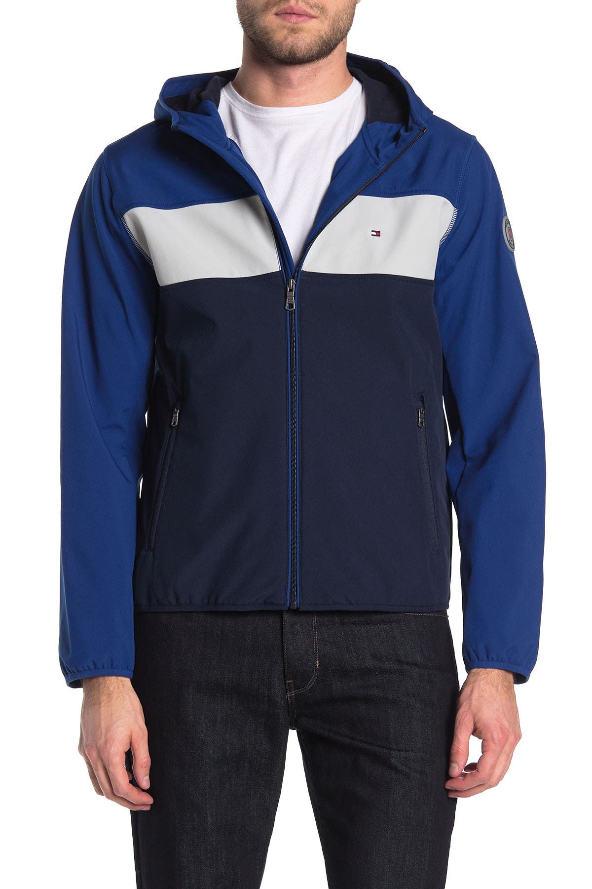 tommy hilfiger men's hooded performance soft shell jacket