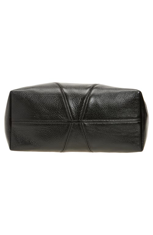 Chloé Large Spin Leather Tote In Black