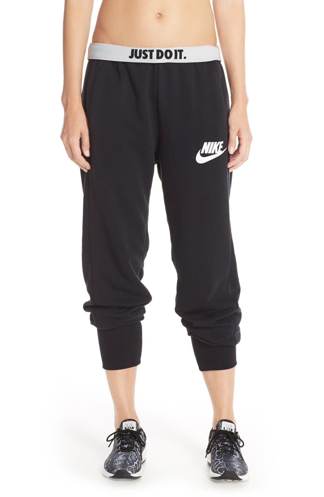 nike rally jogger sweatpants