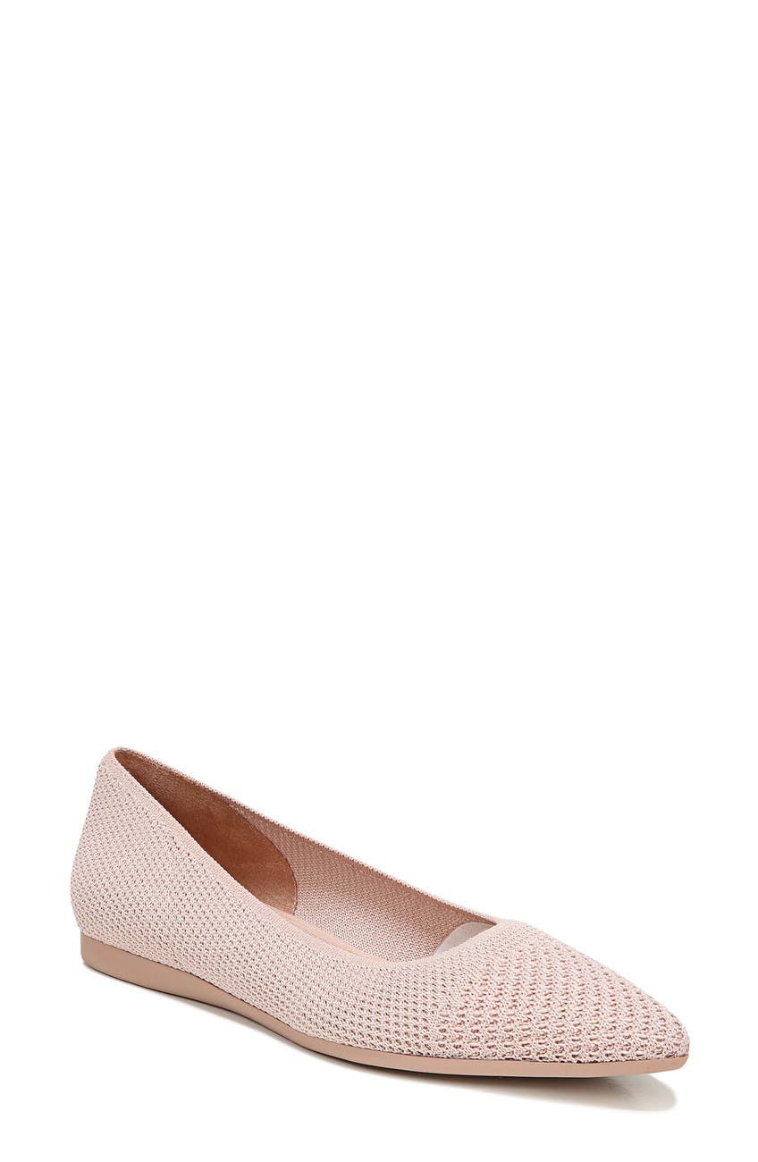 naturalizer hunter flyknit flat