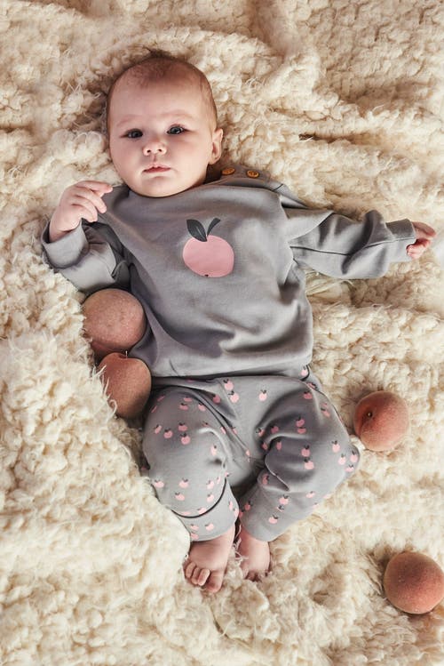 Shop Deux Par Deux Baby Girl's Organic Cotton Top And Printed Pants Set Gray With Apples In Printed Apples