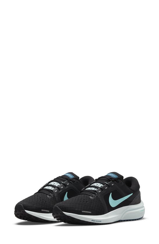 Nike Air Zoom Vomero 16 Sneaker In Black/ Green/ Ghost Aqua