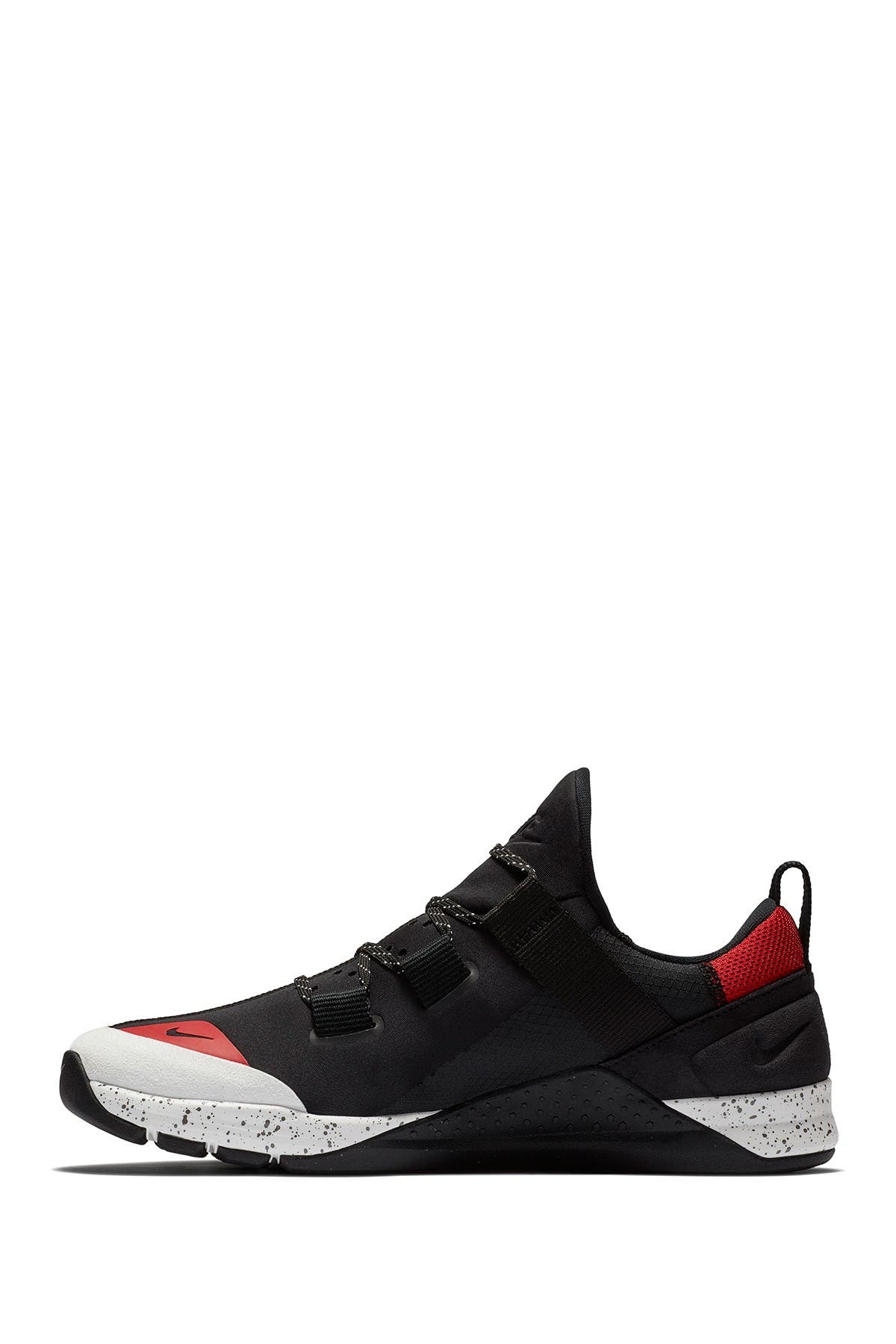 nike tech trainer black red