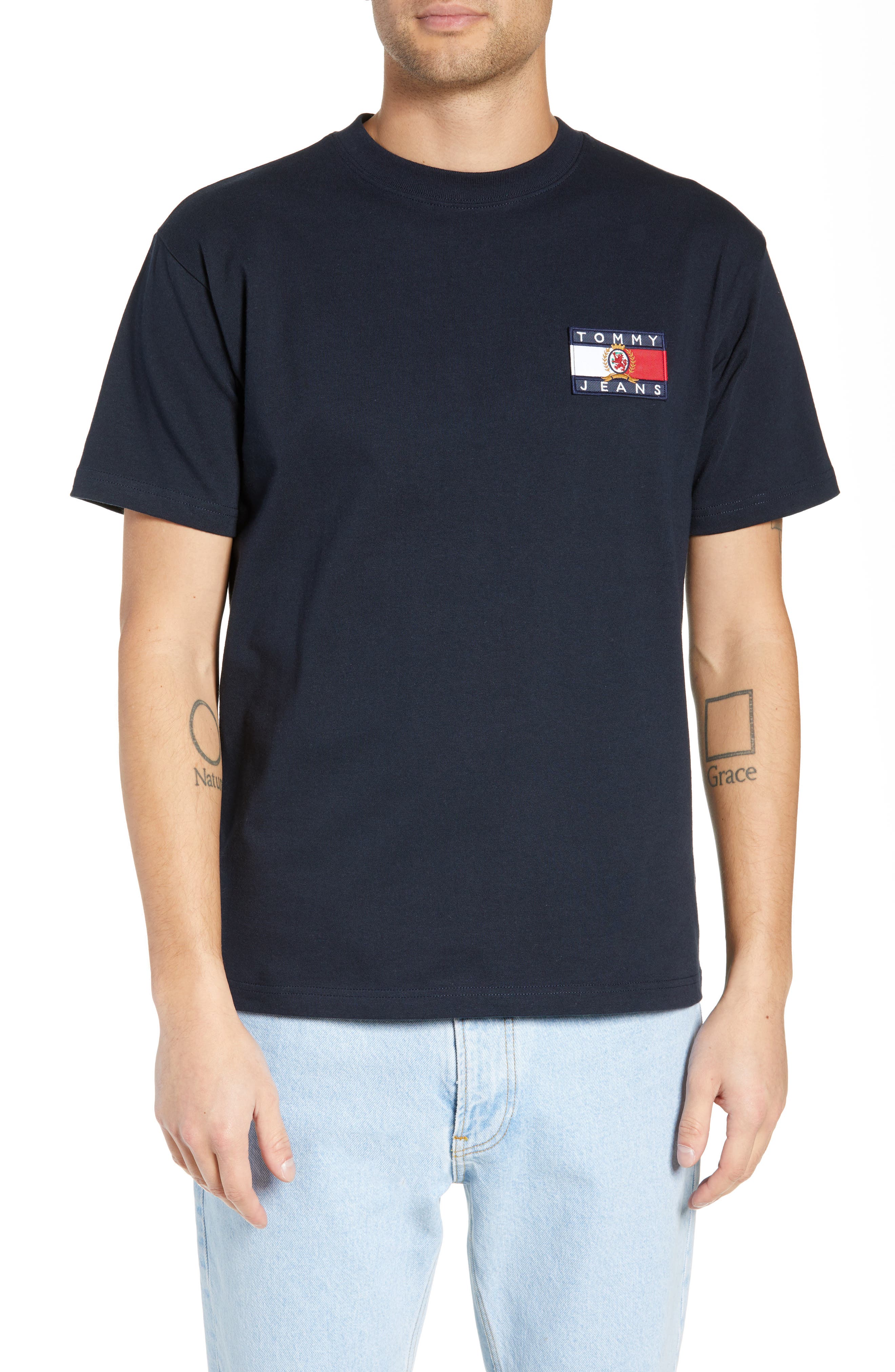 tommy crest flag t shirt