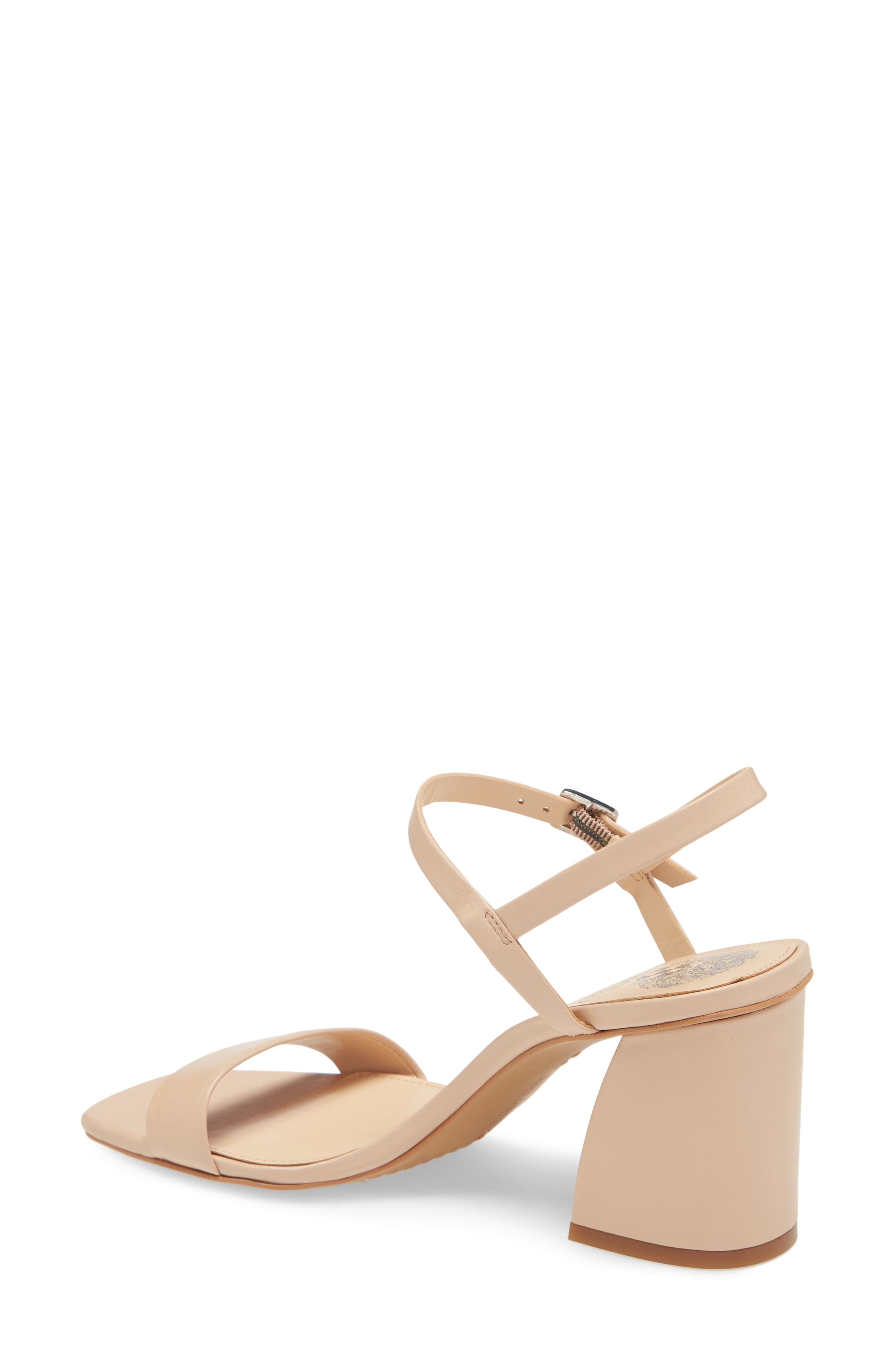 nendan sandal vince camuto