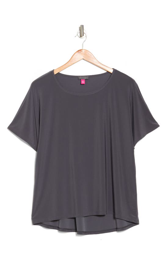 Vince Camuto Dolman Sleeve High/low Top In Charcoal