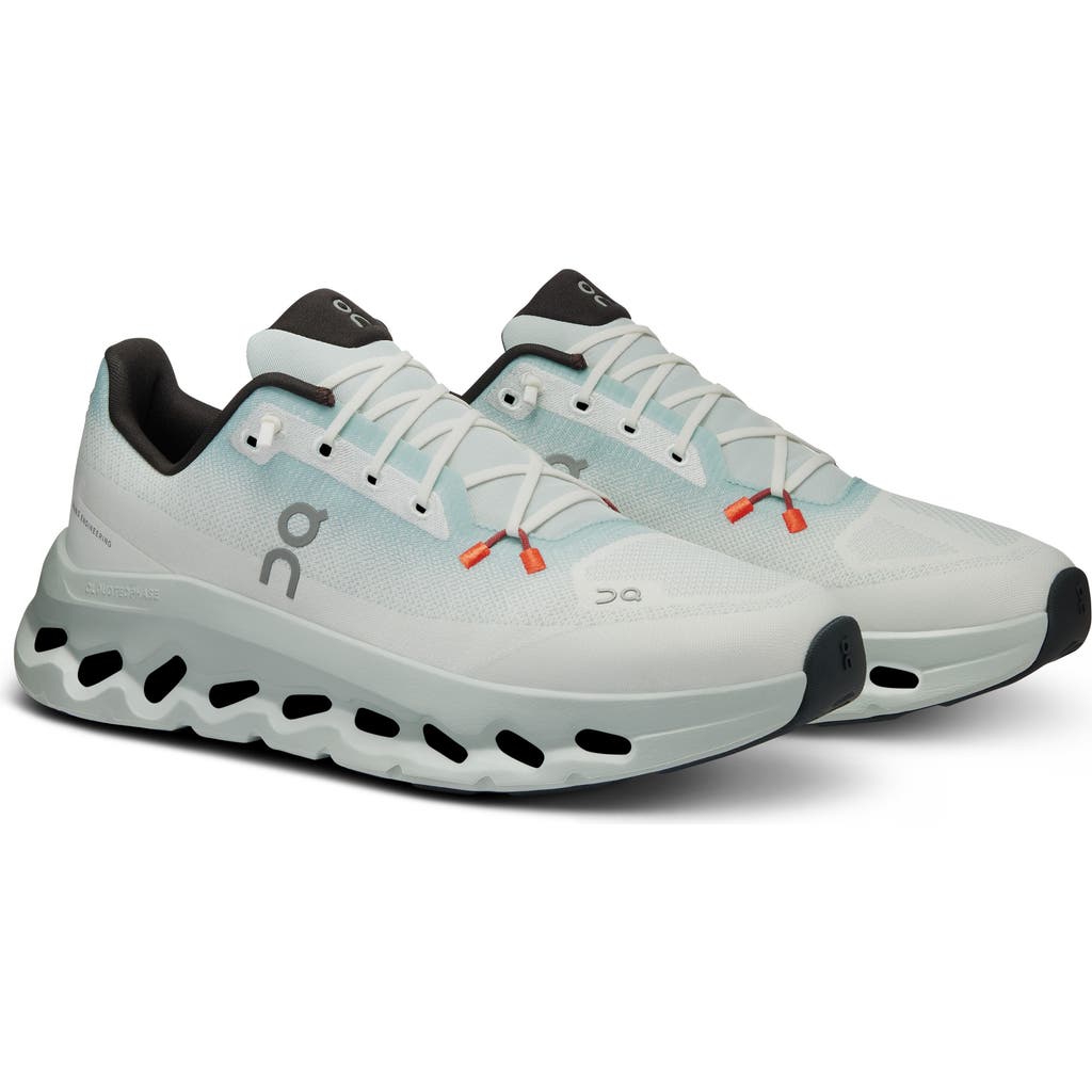 ON ON CLOUDTILT RUNNING SHOE