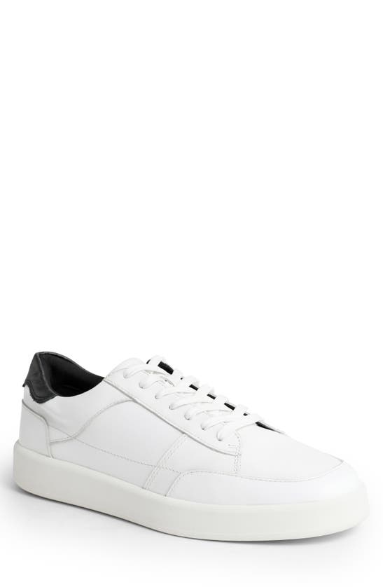 Vagabond Shoemakers Teo Low Top Sneaker In White/ Black