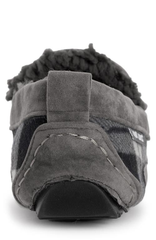 Muk Luks Emmett Mens Faux Fur Slip On Moccasin Slippers In Grey