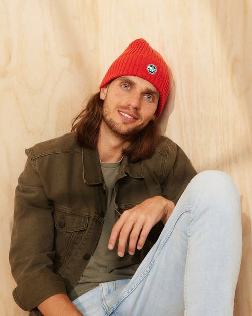 Hemlock Peak Cashmere Beanie In Flame