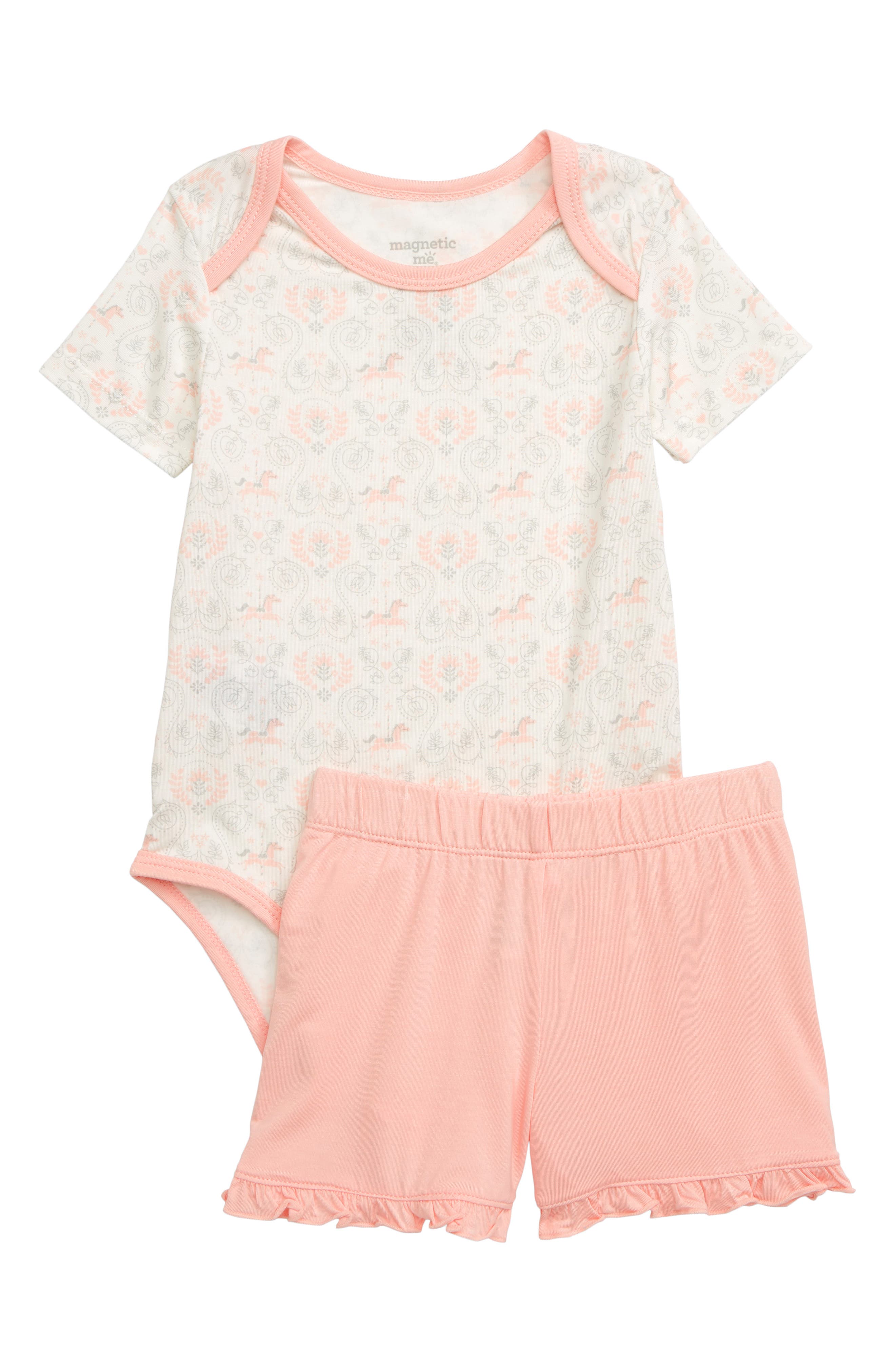 baby ruffle shorts