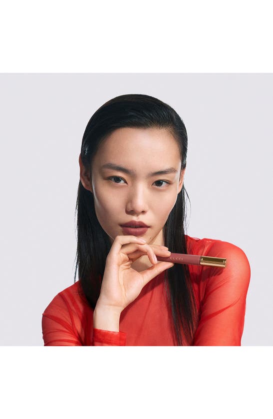 Gucci Transfer-proof Matte Liquid Lipstick 223 Isabel Rosewood 0.12 oz In 223 Isabel Rosewood
