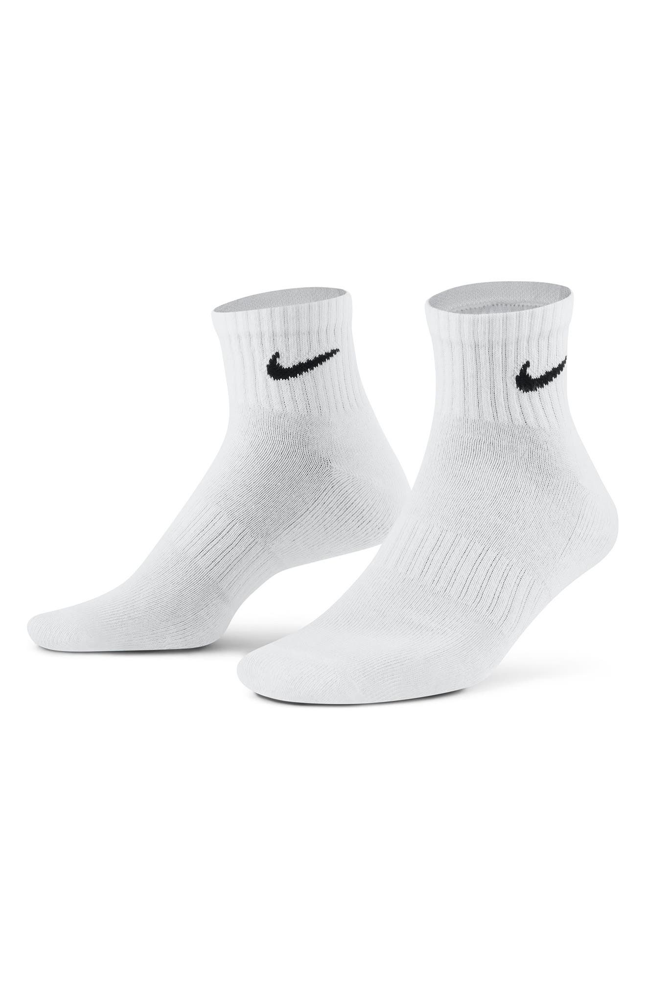 Nike | Everyday Cushion Training Ankle Socks - Pack of 3 | Nordstrom Rack