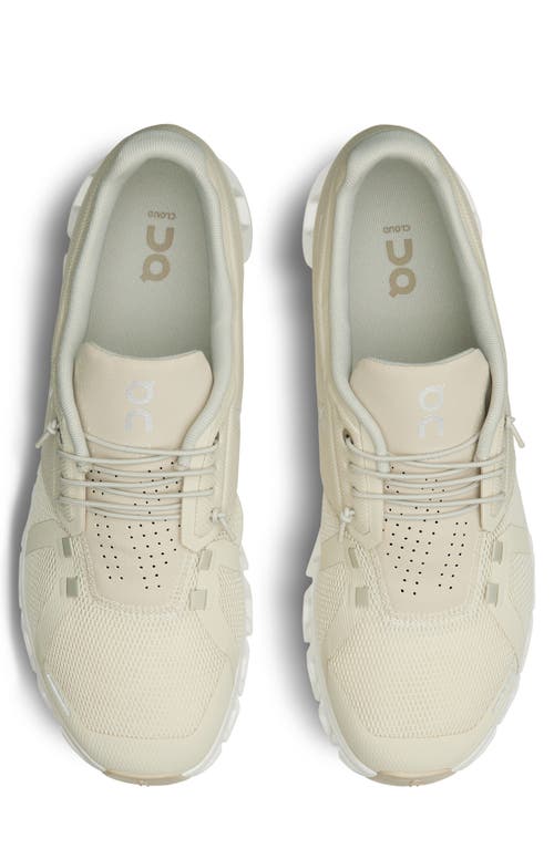 On Cloud 5 Running Shoe In Cream/sand