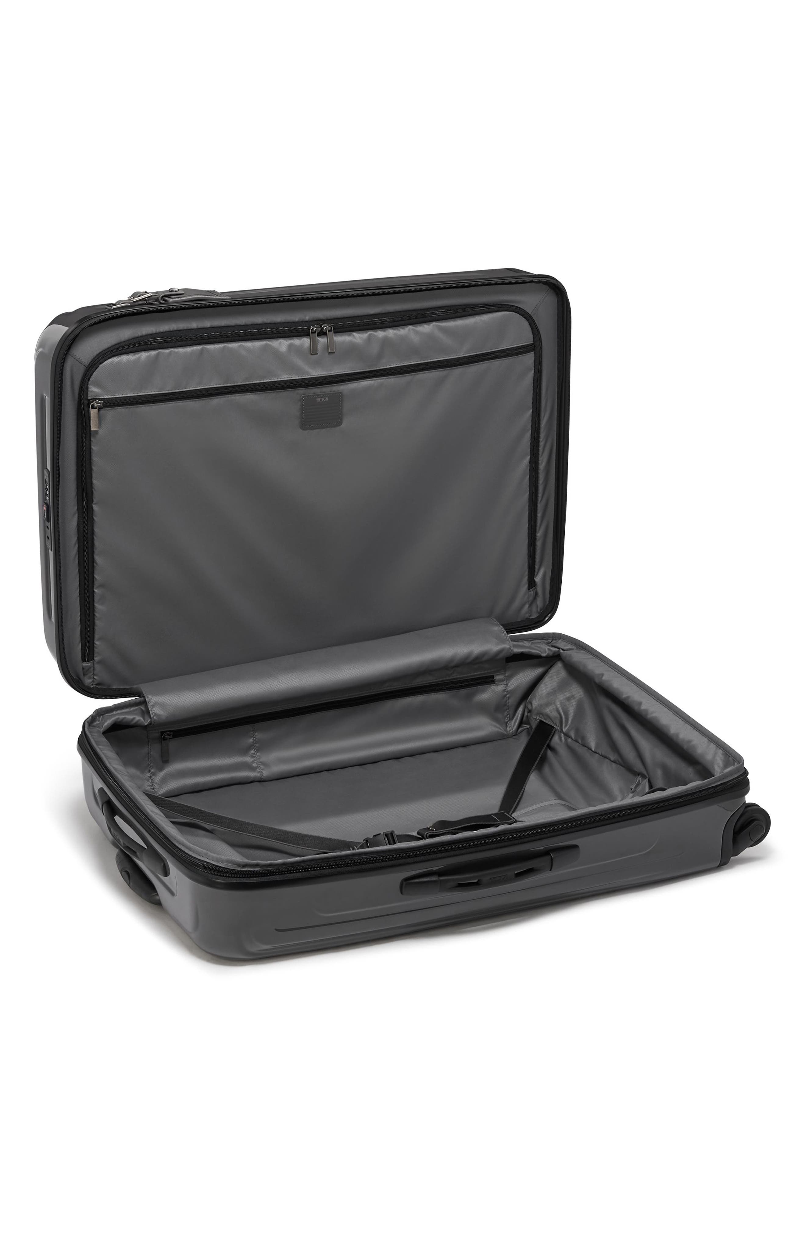 tumi extended trip expandable packing case