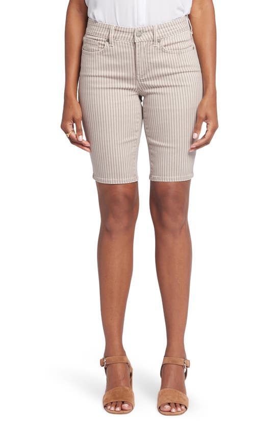 Nydj Briella Bermuda Shorts In Sandbar Stripe