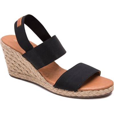 Andre Assous Allison Wedge Sandal