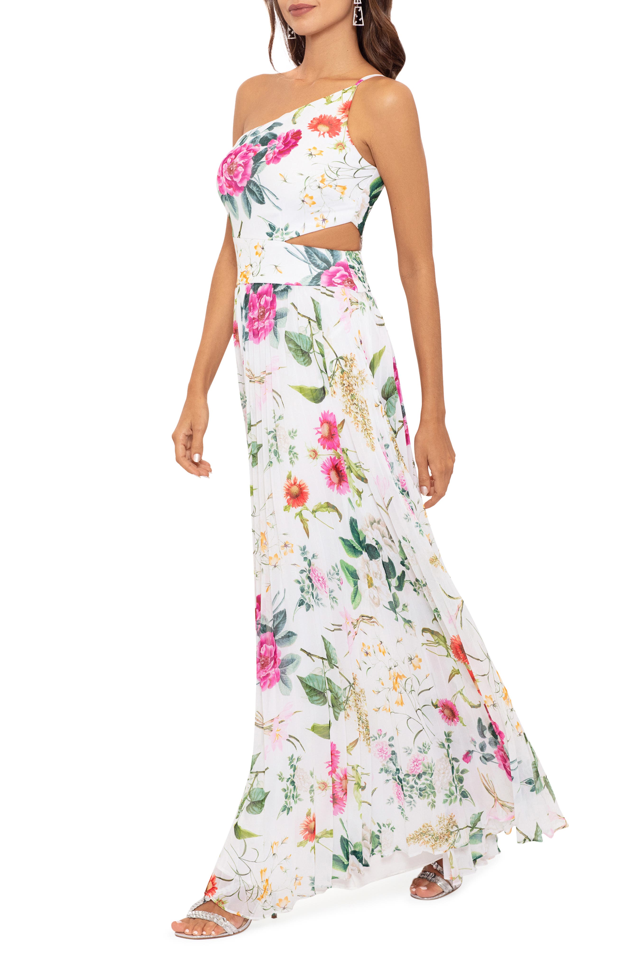 Betsy and adam pleated floral sale gown