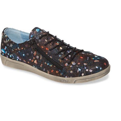 Cloud Aika Sneaker - Black