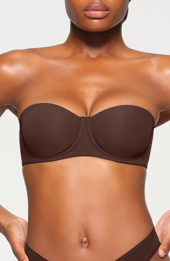 Shop Skims Fits Everybody Strapless Bra In Cocoa