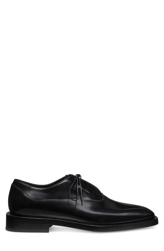 Shop Stuart Weitzman Royce Oxford In Black