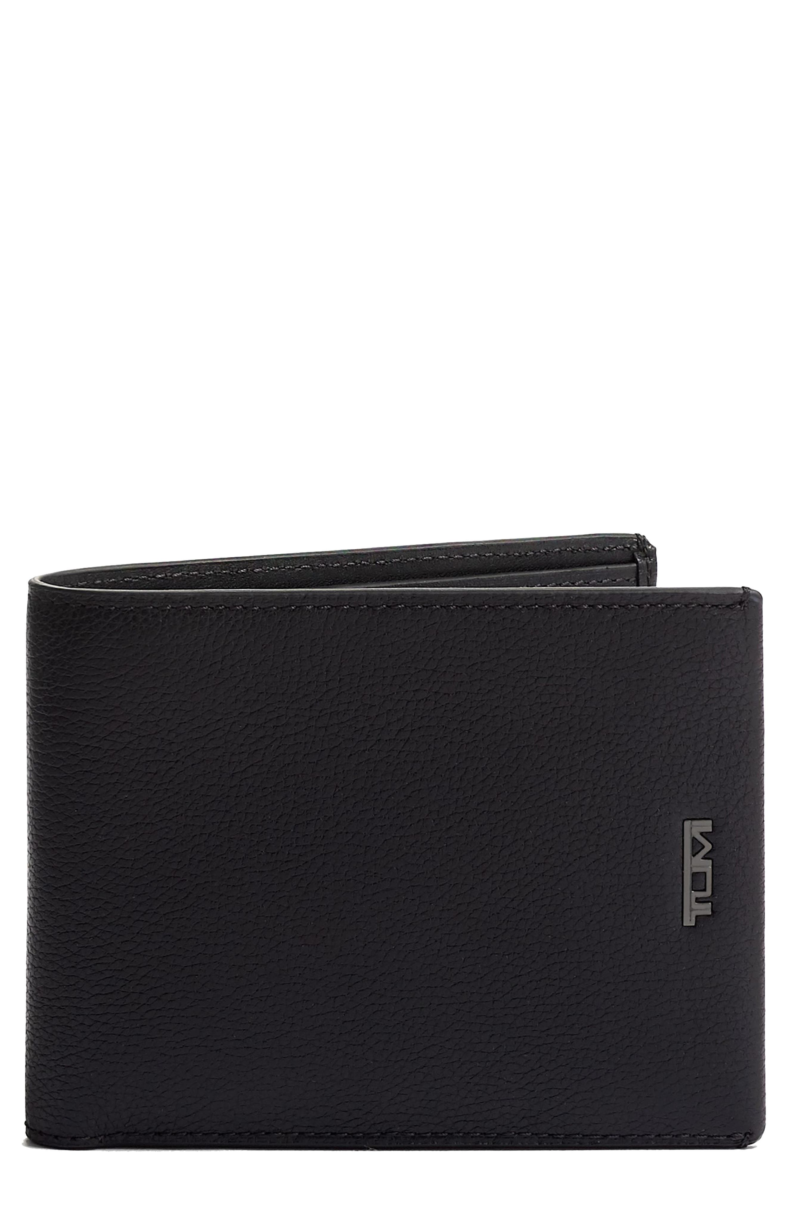 tumi bifold wallet