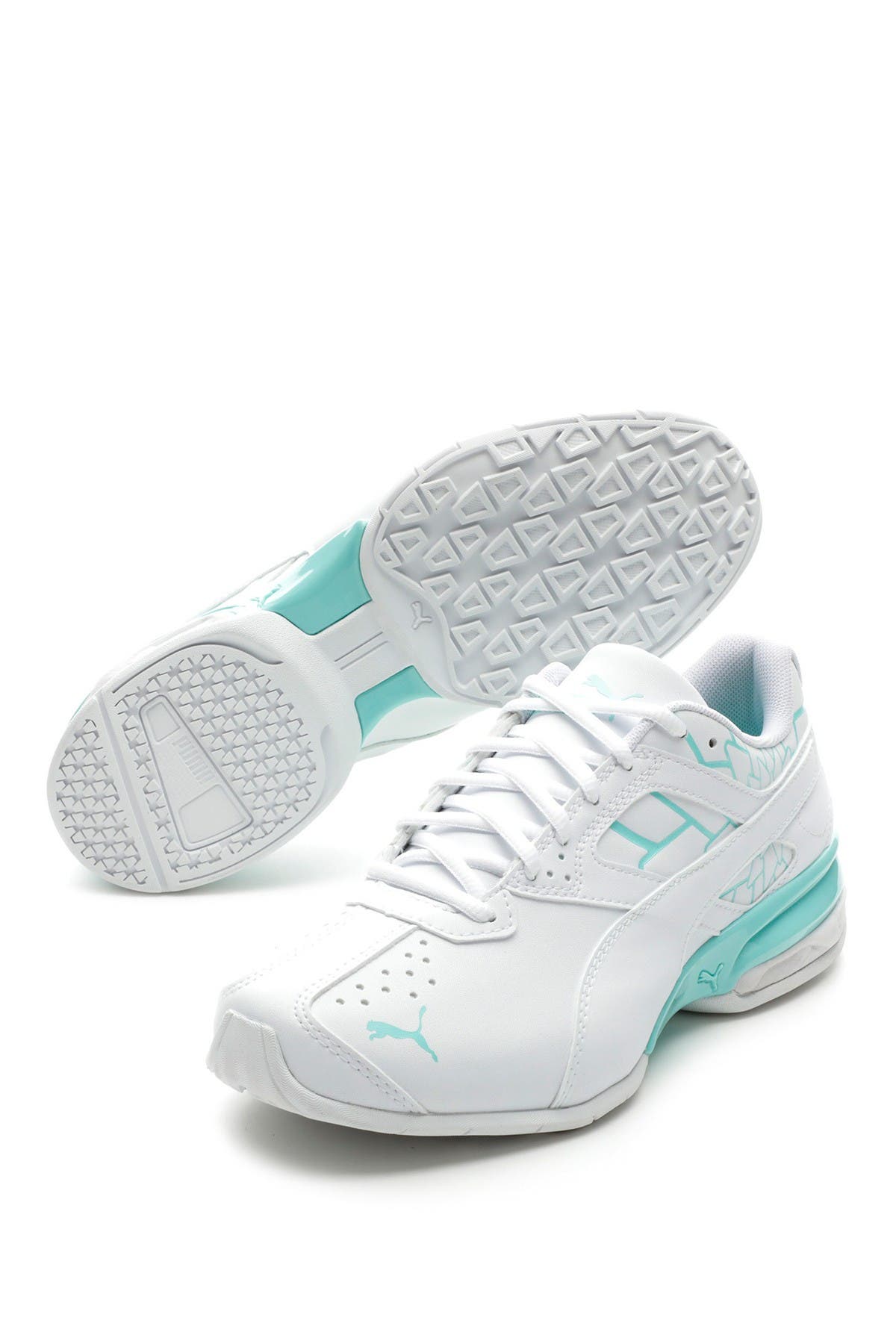 tazon 6 graphic women's sneakers