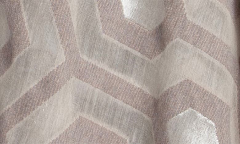 Saachi Geo Poncho In Cream