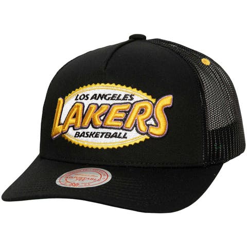 Mitchell & Ness Men's Mitchell & Ness Gold Oakland Athletics Curveball  Trucker Snapback Hat
