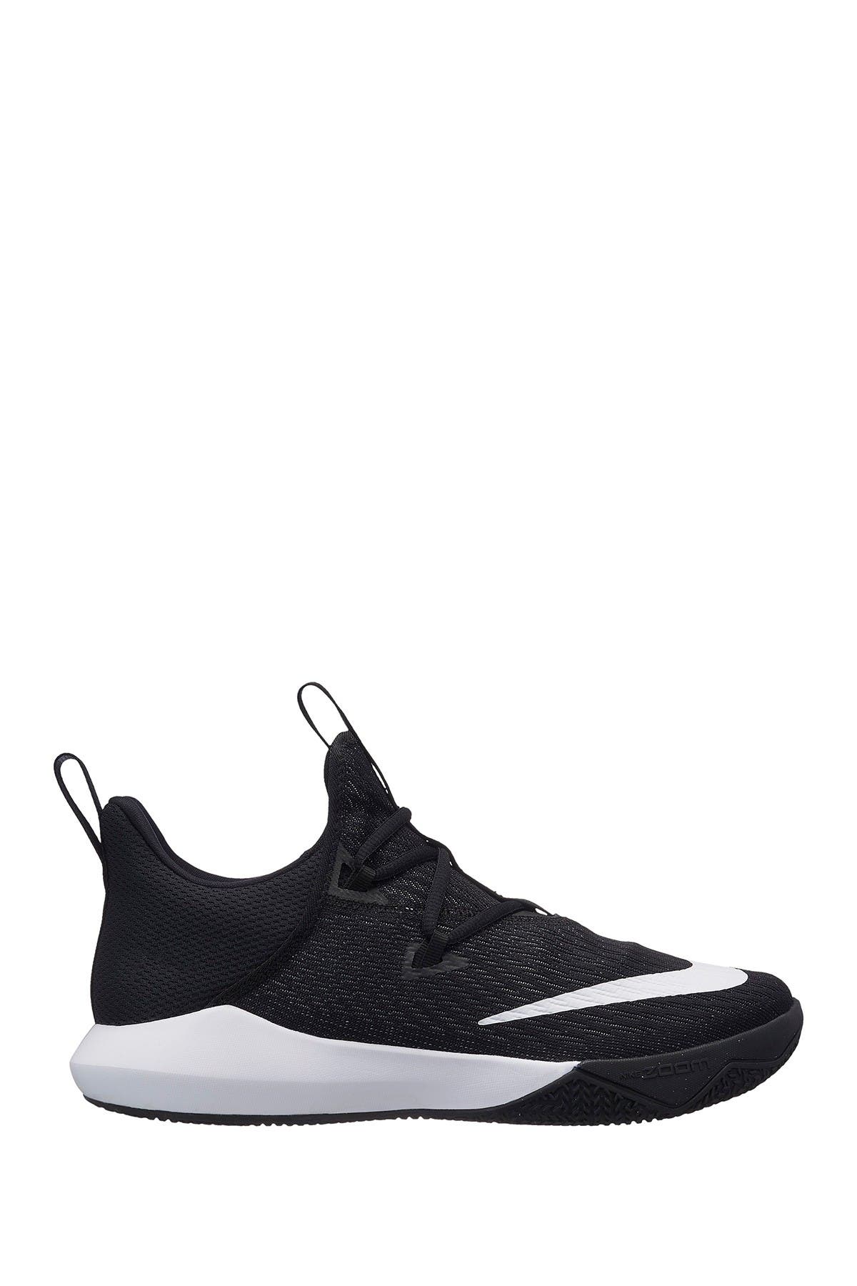 Nike | Zoom Shift 2 TB Sneaker 