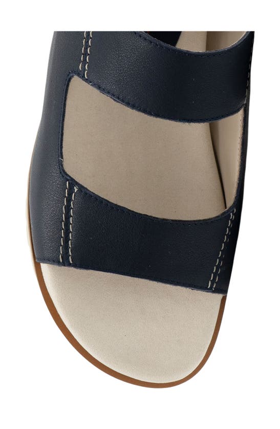 Amalfi By Rangoni Barbera Slingback Sandal In Navy Savana