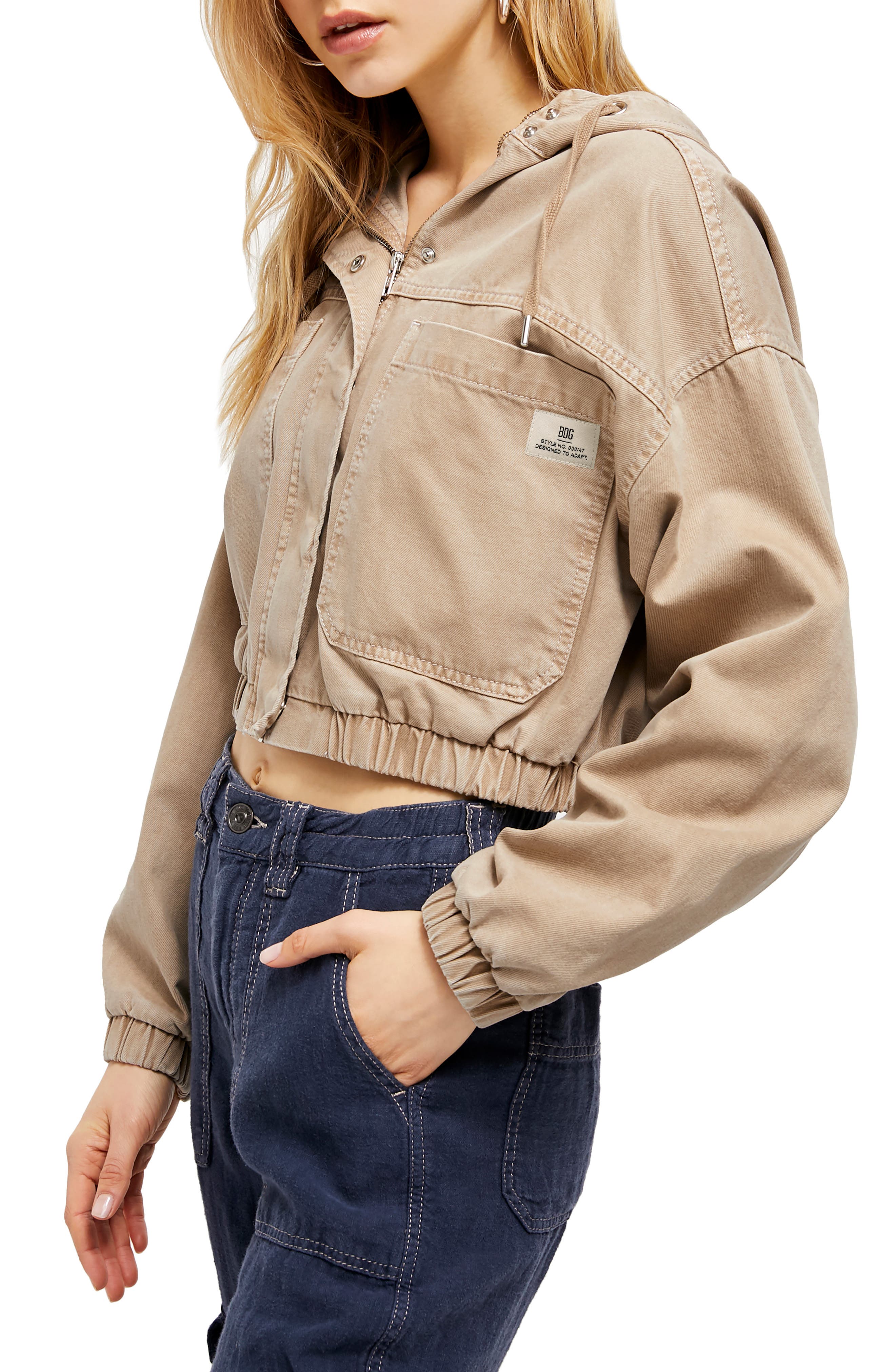 beige cropped utility jacket