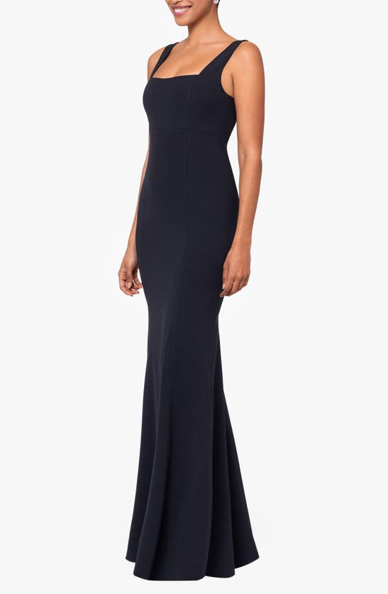 Betsy & Adam Square Neck Mermaid Gown In Black