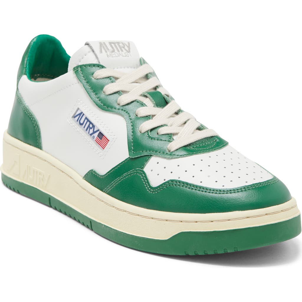 Autry White And Green Two-tone Leather Medalist Low Sneakers In Leat/leat Wht/green