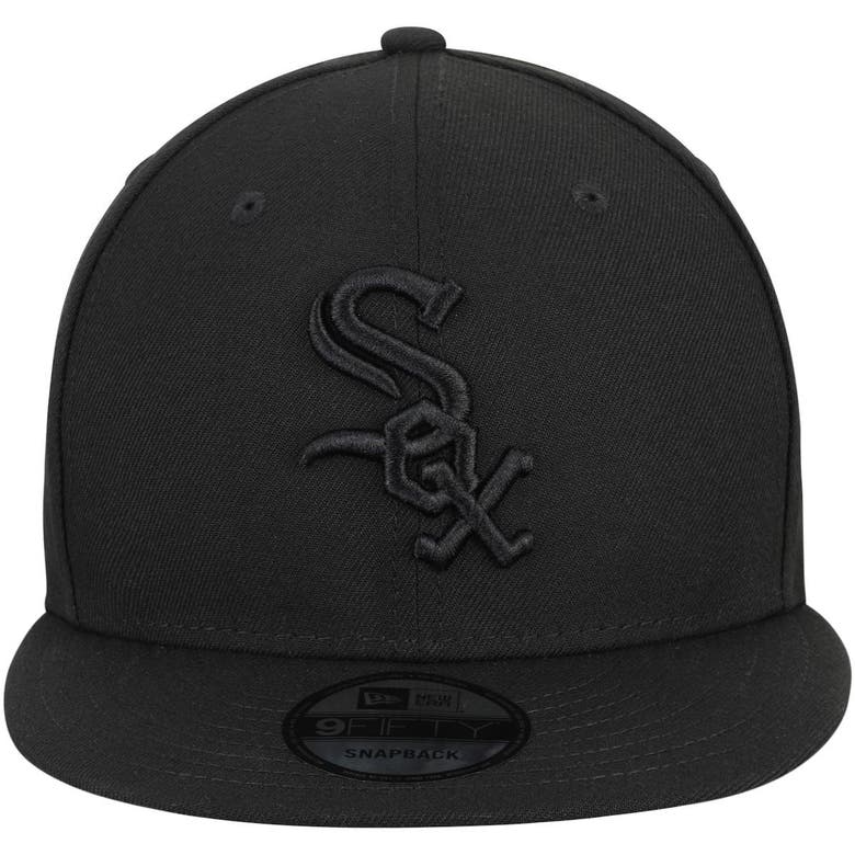 Shop New Era Chicago White Sox  Black On Black 9fifty Team Snapback Adjustable Hat