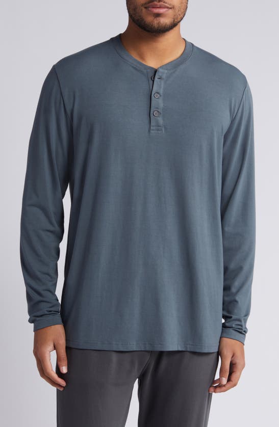 Free Fly Flex Performance Henley In Midnight