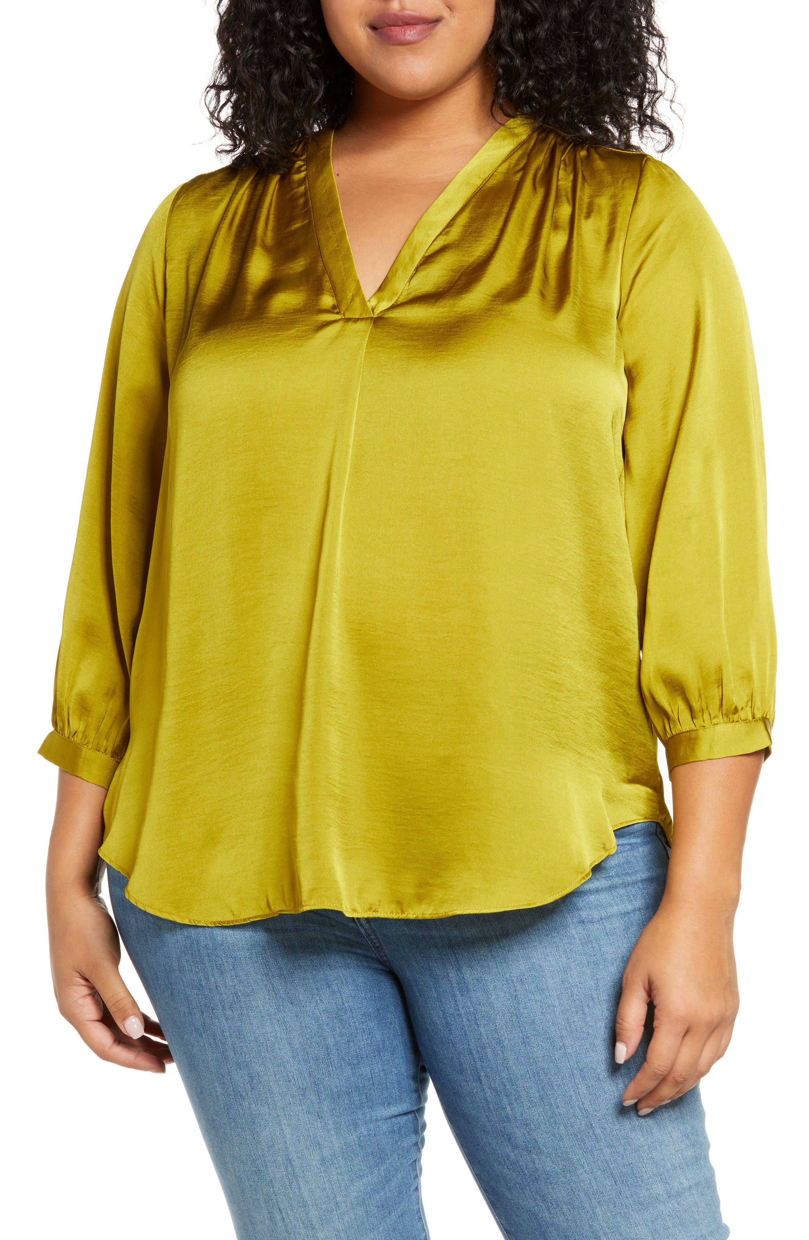 Plus-Size Tops For Women | Nordstrom