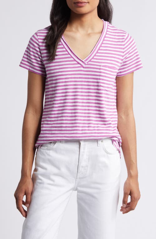 caslon(r) V-Neck Short Sleeve Pocket T-Shirt at Nordstrom,