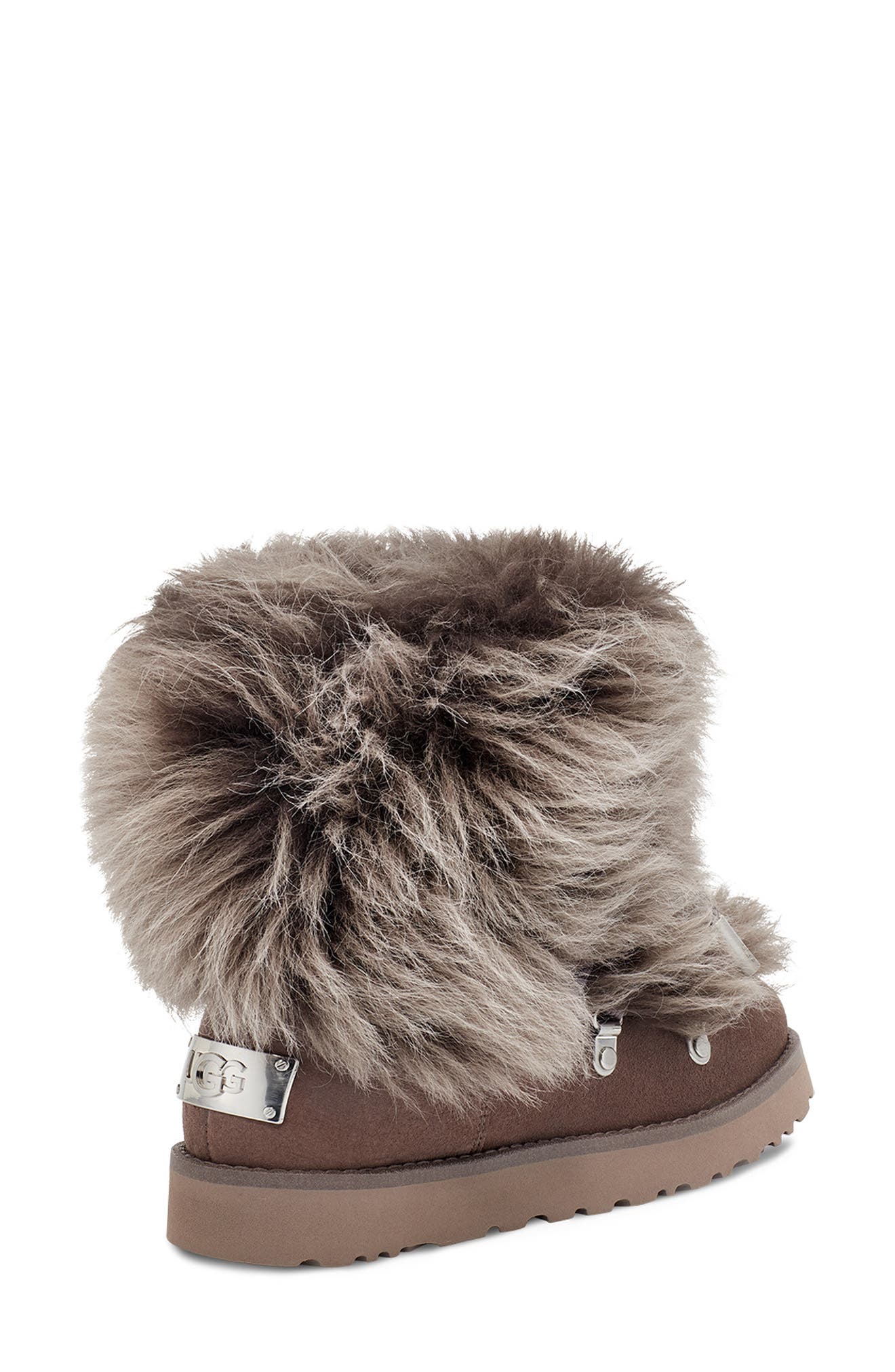 ugg classic shearling boots