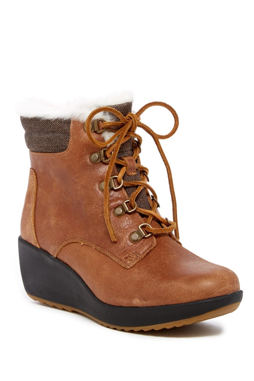 sperry luca peak boot