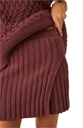 Buy Rosaline Reclaimed Nature Knit Cotton Capri Set - Merlot at Rs