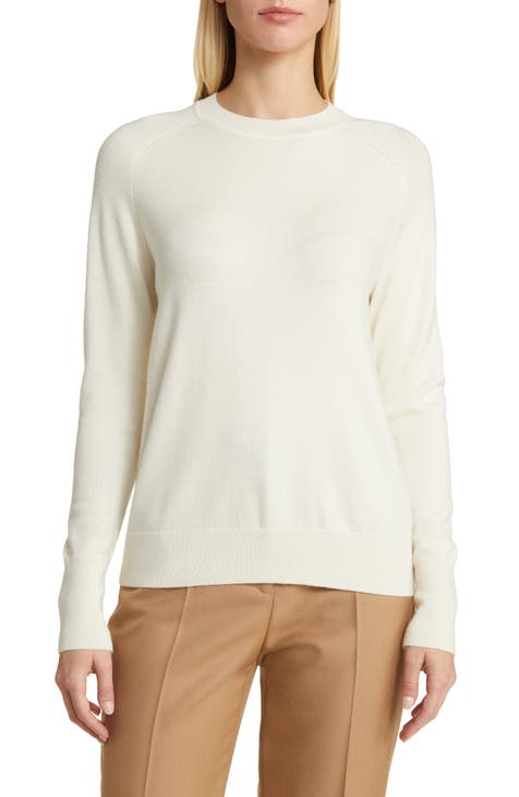 Home Decor Momma - Volleyball mom outfit of the day! Anyone else in  Atlanta, Georgia right now? Free People Crewneck sweatshirt is now 40% off  + ships free! Love the pockets on