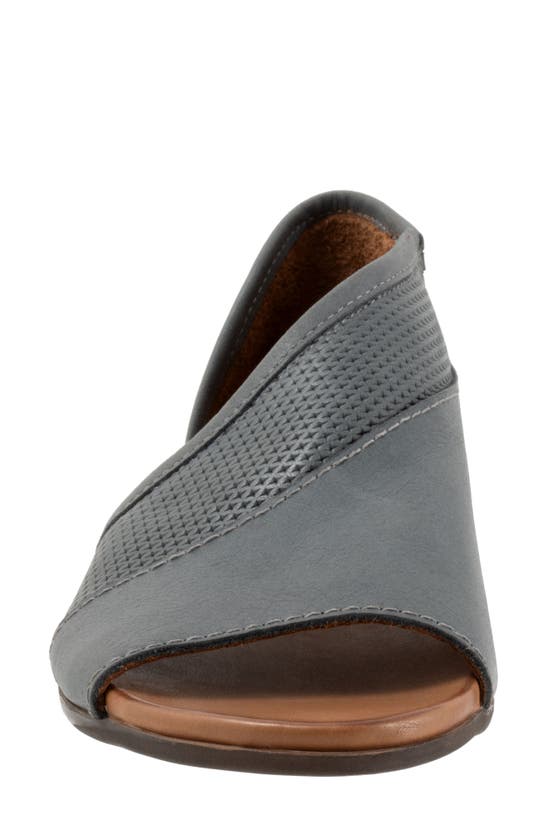 Bueno Tahiti Half D'orsay Sandal In Blue