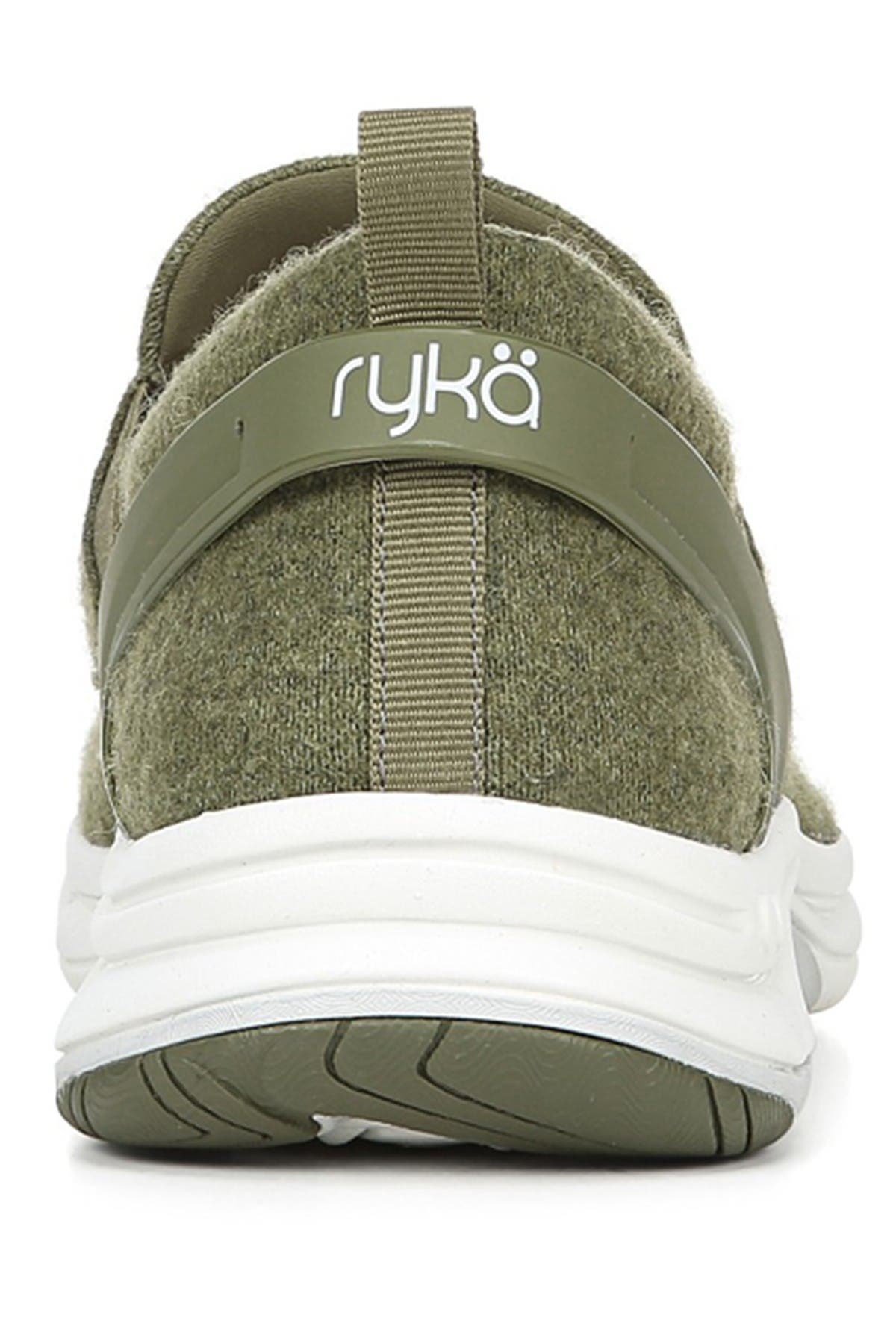 ryka felicity walking shoe