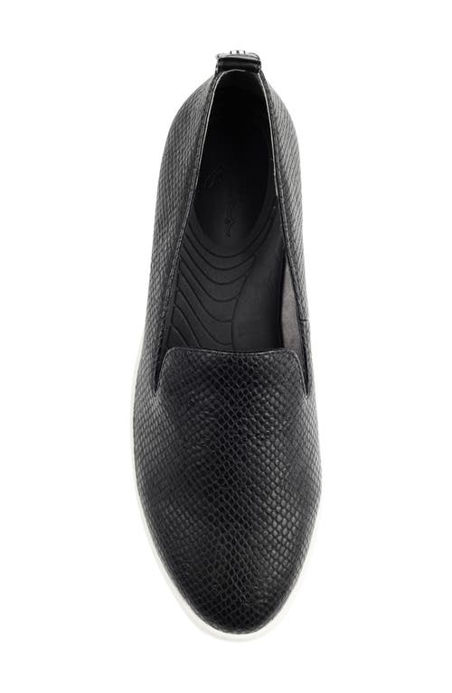 Me Too Fay Slip-on Sneaker In Black