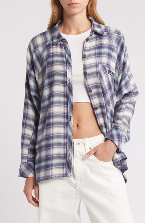 Brendon Plaid Flannel Button-Up Shirt in Light Blue