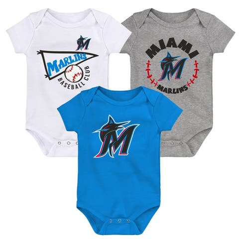 Outerstuff Newborn & Infant Red/Heather Gray Cincinnati Reds Little Fan Two-Pack Bodysuit Set at Nordstrom, Size 6-9 M