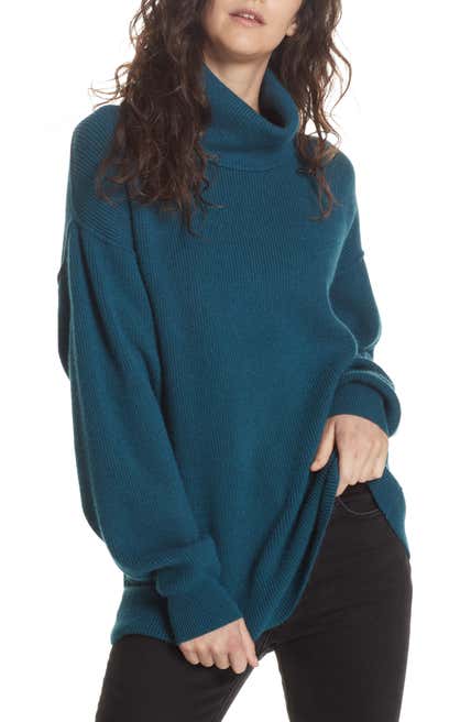 SOFTLY STRUCTURED TUNIC