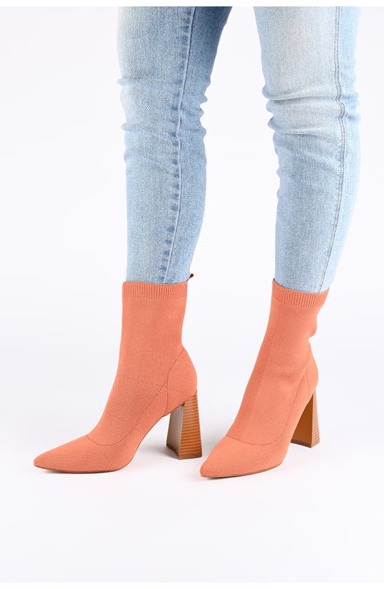 Journee Collection Noralinn Bootie In Tan
